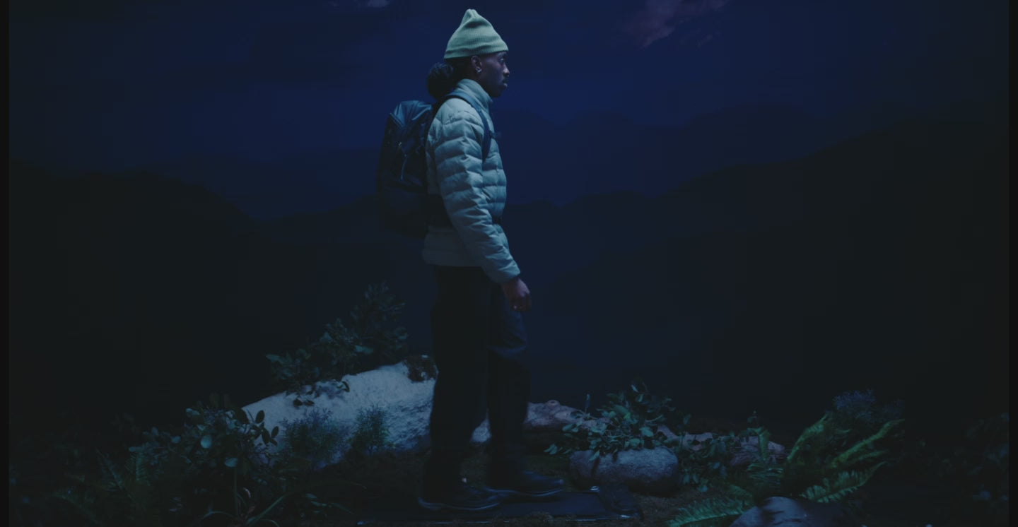 Load video: Mens Go-Lite Puffer Jacket